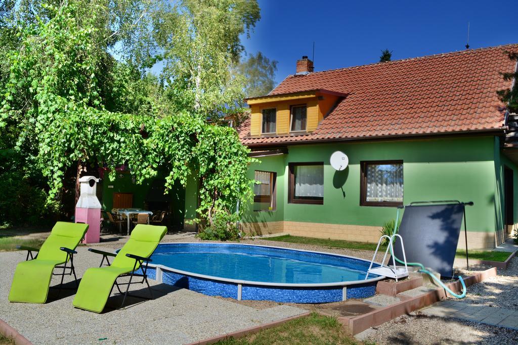 Areal Hradisek Klobouky u Brna Exterior foto