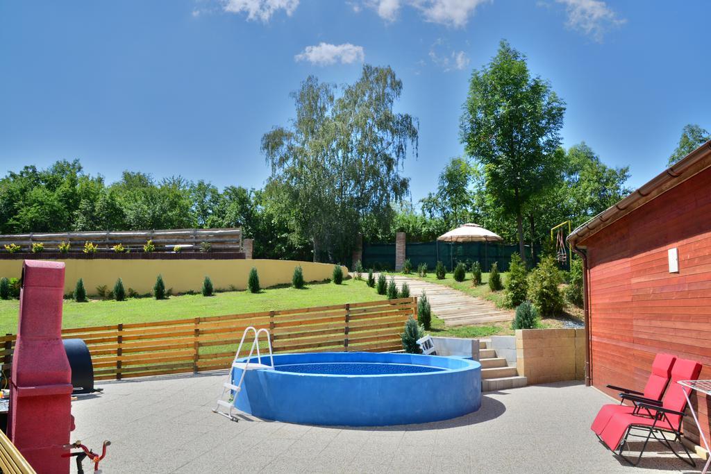 Areal Hradisek Klobouky u Brna Exterior foto